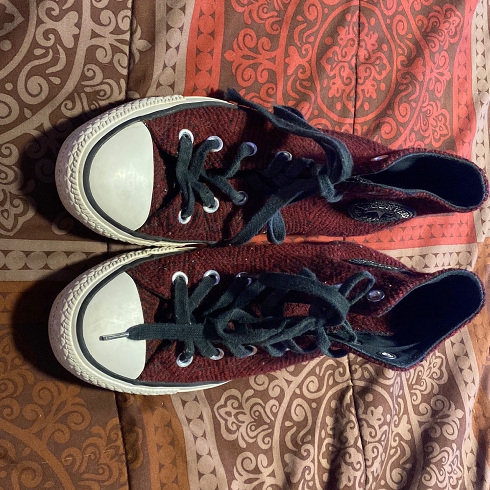 Red Converse